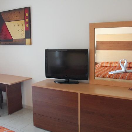 Hotel Real Zapopan Bagian luar foto