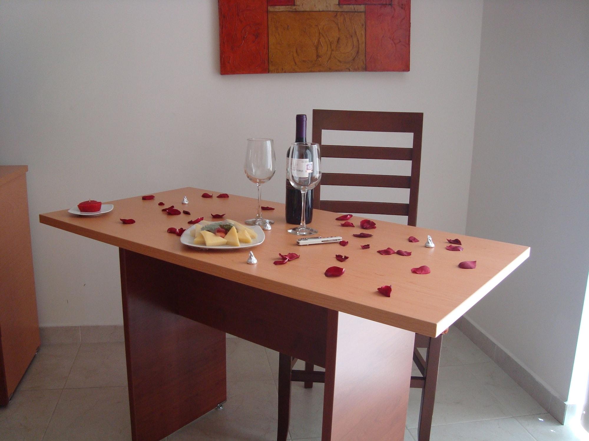 Hotel Real Zapopan Bagian luar foto