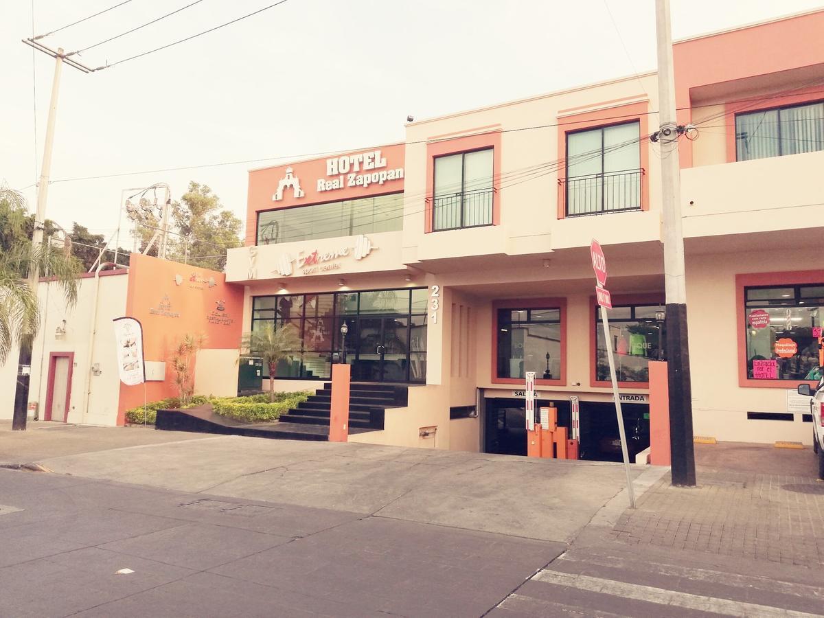 Hotel Real Zapopan Bagian luar foto